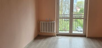 Blisko szkoła oraz sklepy balkon