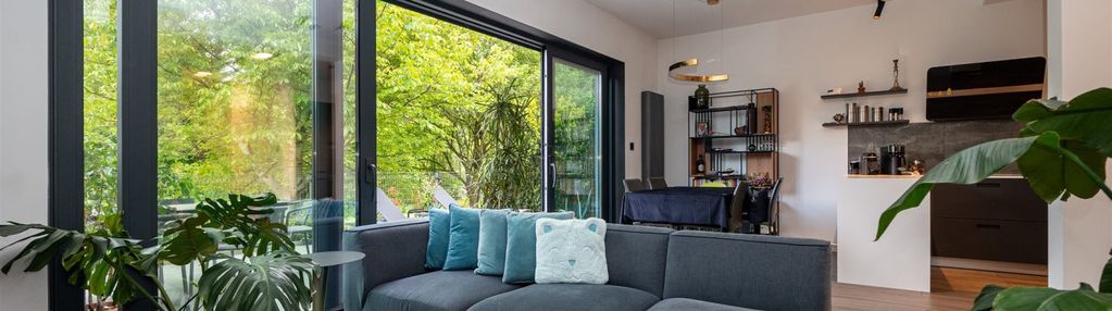 Modernistyczny bliźniak 120m2 , hst, max-fliz