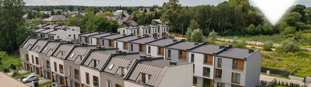 Nowoczesny segment 183 m2_garaż_ogródek_łomianki