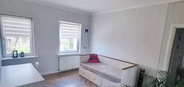 Komfortowy dom 300 m2 mieszk 487m2 użyt 7 pokoi