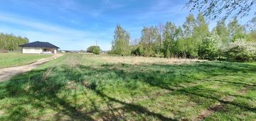 Działka w świerzowej polskiej zaledwie 650 m od krosna!!