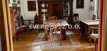 Klasyczna willa na karłowicach