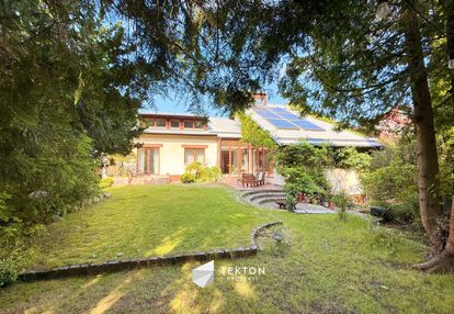 Dom z ogrodem i wyjściem do lasu – gdynia