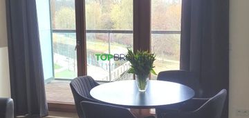 Komfortowe 2 pokoje w pięknej okolicy, garaż