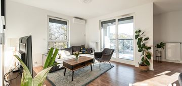 Jeżyce|balkon|umeblowane|miejsce postojowe