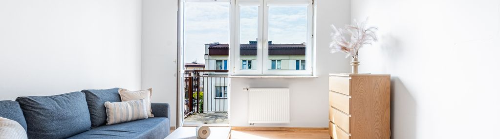 Małe m- duży komfort-balkon-parking gratis