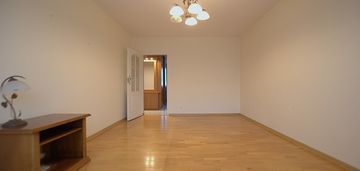 3pokoje, widna kuchnia, bez piecyka, ii piętro