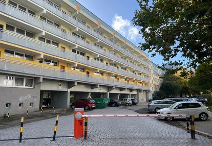 3 pokoje w świetnej lokalizacji / duży balkon