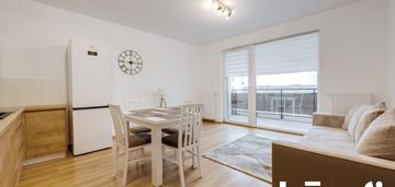 Duży apartament z dwoma balkonami