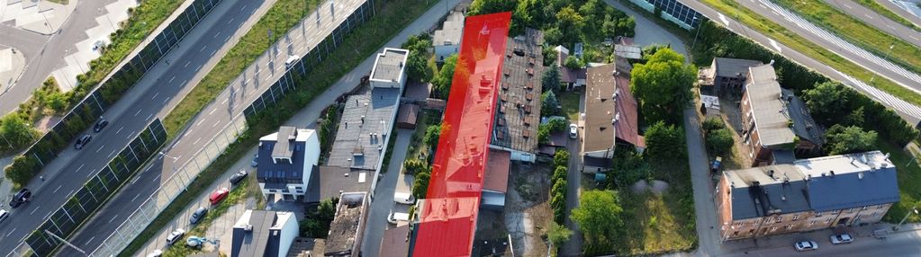 Działka z bud. mieszkalnymi, 898 m2, zagnańska