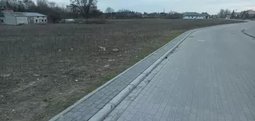 Działka na sprzedaż 1000m2