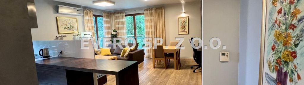 Partynice, słoneczne 2 pokoje z balkonem i garażem