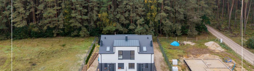 Bliźniak przy ścianie lasu!