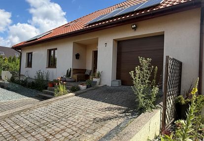 Dom 250 m2 na działce 820 m2 w długołece
