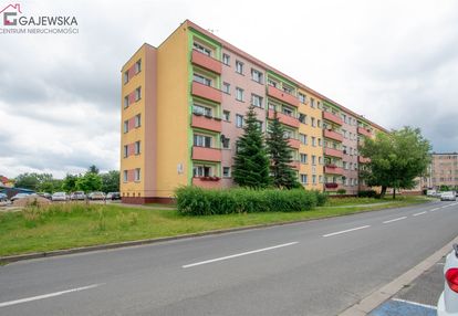 3 pokojowe mieszkanie z balkonem w złotowie!