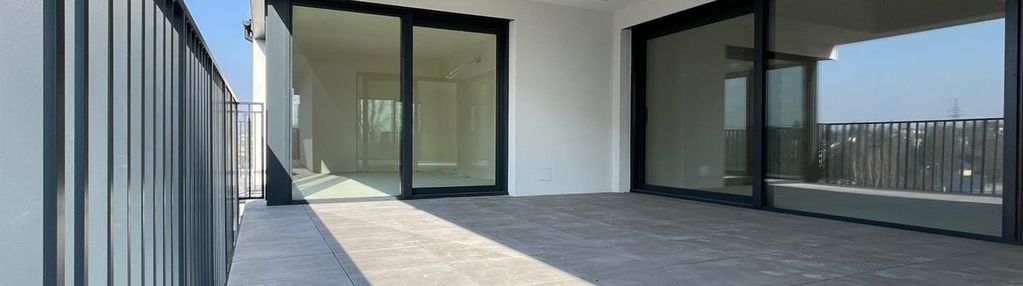 4-pokojowy penthouse na dachu z windą!