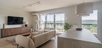 3 pokoje, balkon, widok na zatokę, klimatyzacja