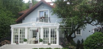 Urokliwy dom/ursynów przy lesie kabackim