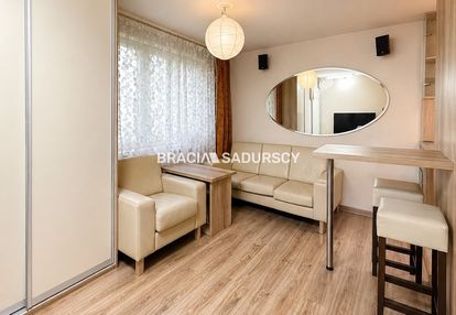 35,5 m², ul. krasickiego, stare podgórze, piwnica
