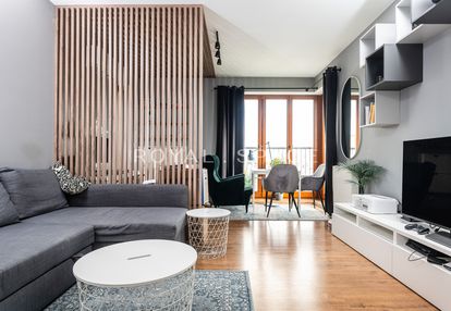 Przytulny apartament z osobną kuchnią