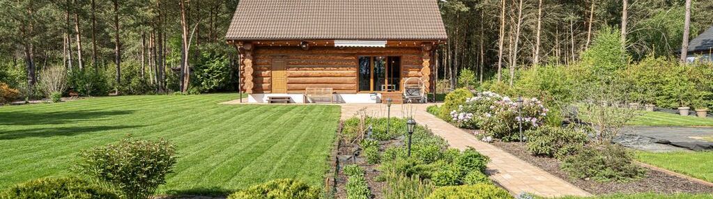 Dom z bali natura puszcza zielonka piękna działka