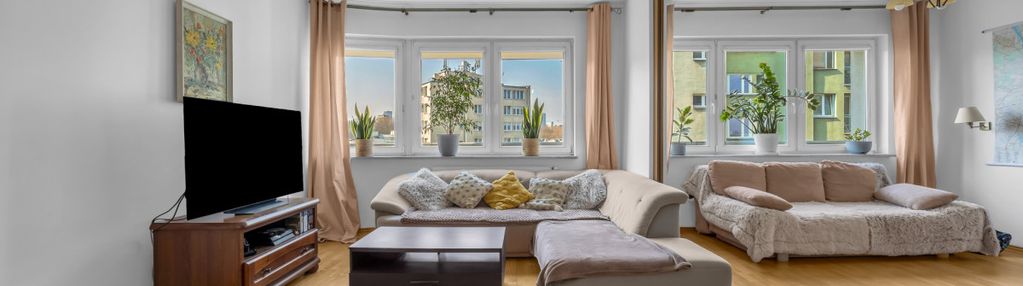 93 m2, 3 pok. || górnośląska || miejsce postojowe