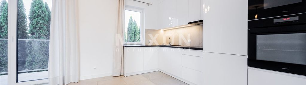 Atrakcyjny apartament z ogródkiem i 2 łazienkami