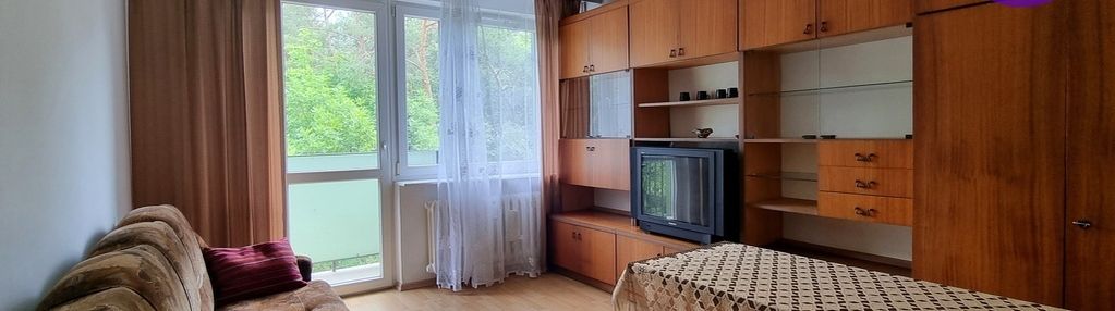Mieszkanie z balkonem z widokiem na las
