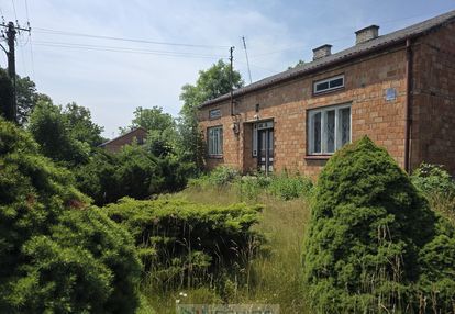 Na sprzedaż siedlisko z budynkami gospodarczymi