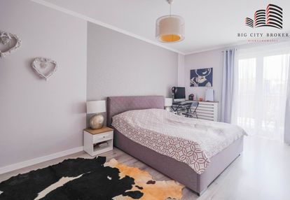 Centrum, 2 pokoje, 50 m2, 2 piętro, parking, winda