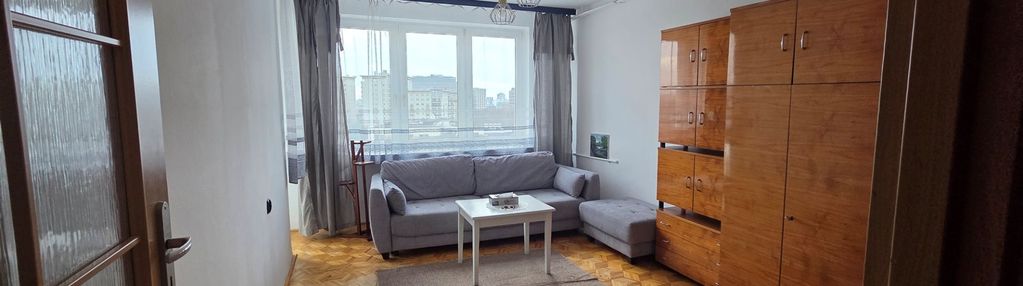 Atrakcyjne ciche z balkonem; k metra