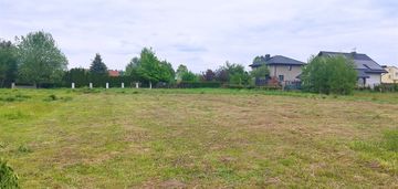 Działka niezabudowana z warunkami zabudowy