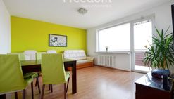 Duże, 4 pokojowe mieszkanie w centrum