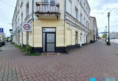 Lokal 59,13 m2, dostępne inne lokale w kamienicy