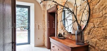 Wyjątkowa posiadłość z nieograniczonym potencjałe