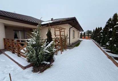 Piękny nowoczesny dom dla dużej rodziny.