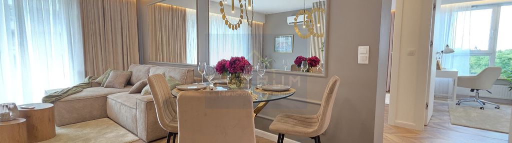 Apartament 4 pokoje/taras/klimtyzacja/parkitka