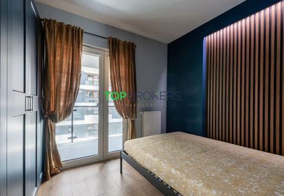 Nowe, eleganckie dwa pokoje, klimatyzacja, garaż