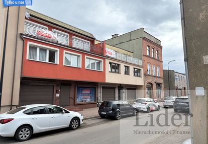 Dom z lokalem usługowo-handlowym  w centrum