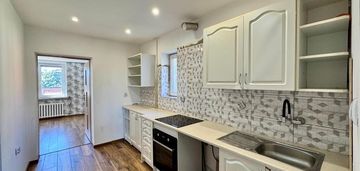 Duży dom z działką 2115 m² i 3 garażami rydułtowy