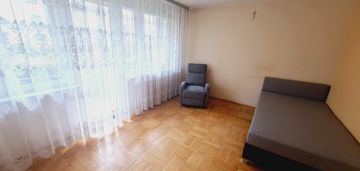 3 pokoje,59m2,ksm,parter,duży balkon