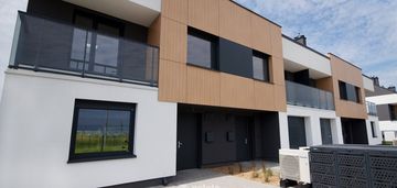 Świetny dom na rezydencjonalnym osiedlu!