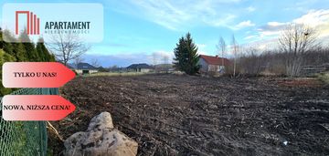 Straszyn – uzbrojona działka w spokojnej okolicy