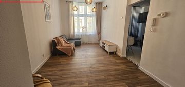 Mieszkanie 56m2 kamienica blisko rynku