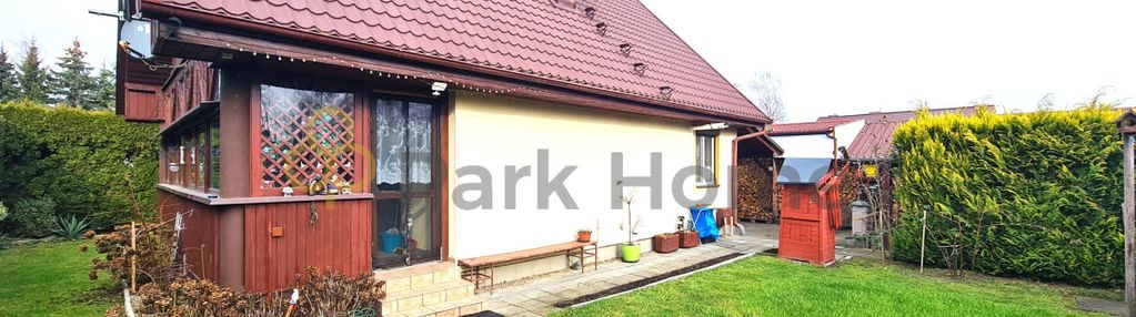 Nowy dębiec rodzinny dom, blisko jeziora