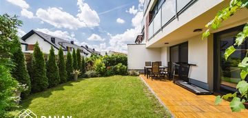 Komfortowe mieszkanie z dużym ogrodem i jacuzzi