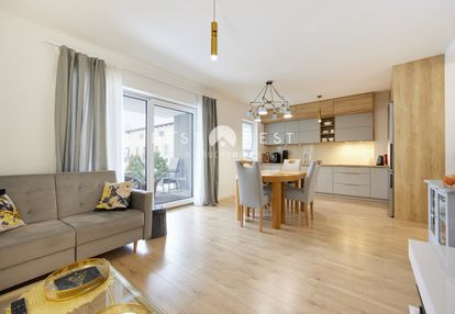 Jak nowe, mieszkanie z prywatnym ogródkiem