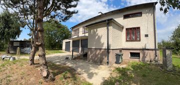 Na sprzedaż przestronny dom 280 m² na działce 0,9 ha – świdno, gm. mogielnica