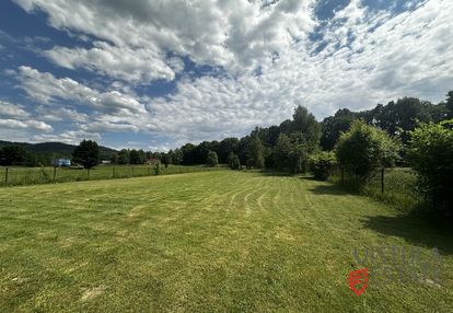 Działka budowlana 13,28 ar w otoczeniu zieleni