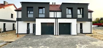 Dom na zamkniętym osiedlu pod wrocławiem